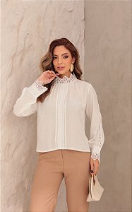Camisa Em Viscose Com Renda