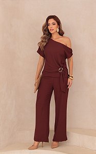 Conjunto Em Crepe Assimétrico Com Fivela