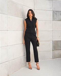 Calça Cenoura Pregas Em Alfaiataria Donna Ritz