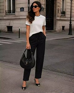 Conjunto Blusa Manga Curta Retilínea E Calça Cenoura Aramodu