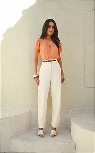 Calça Alfaiataria com Cinto Donna Ritz