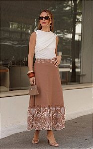 Saia Midi Linho com Bordado