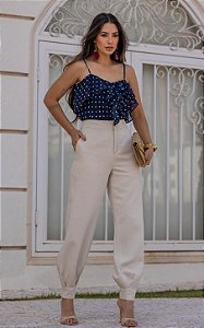 Calça Aladim Em Alfaiataria Com Pregas e Bolsos