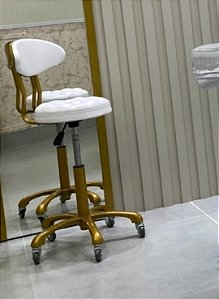 MOCHO A GÁS COM ENCOSTO VARIAS CORES COM OS PÉS PINDADO DE DOURADO