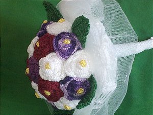 BUQUÊ DE CROCHÊ