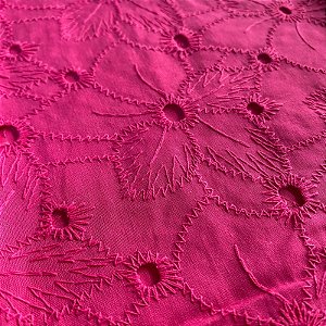 Tecido Lese Bordada Pink 1,30x1,00m 100% Algodão Laise