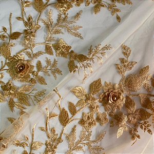 Tule Bordado Dourado 1,35x1,00m Floral 3D Festas