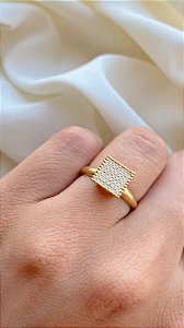 Anel Chuveiro Quadrado Cristal em Ouro 18k