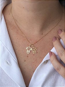 Colar com Pingente Filhos diversos em ouro 18k