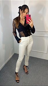 CAMISA DE RENDA LÚCIA PRETA