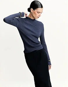 BLUSA TRICOT CANELADA MARINHO