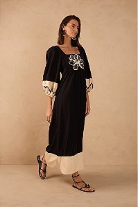 VESTIDO PALA BORDADO FLOR