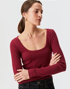BLUSA DECOTE U BORDO