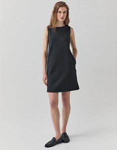 VESTIDO CURTO PRETO