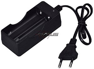 CARREGADOR DE BATERIAS DUPLO