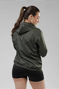 JAQUETA CORTA VENTO REPELENTE ÁGUA FEMININA VERDE ESCURO