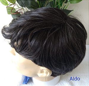 PERUCA ALDO CABELO SINTÉTICO PRETO COM 10% DE FIOS BRANCOS