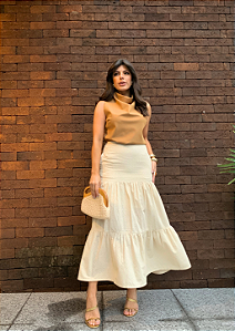 Saia Midi em Laise Off White – Elegância Atemporal na Moda Evangélica Feminina