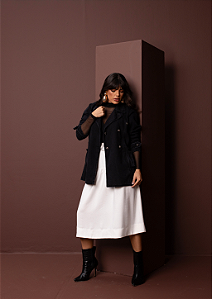 Jaqueta Preta Jeans com Botões Onix– Elegância Atemporal