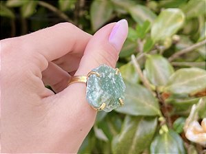 Anel Quartzo Verde - Dourado
