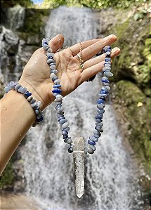 Colar Quartzo Azul com Quartzo Cristal - Dourado
