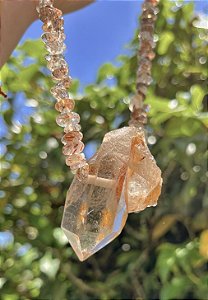 Colar Quartzo Rutilado com Quartzo Cristal - Dourado