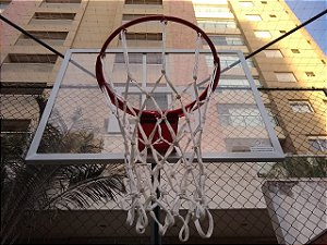 Tabela de Basquete Acrílico 10mm 1,20 x 0,90 Com Aro de Molas