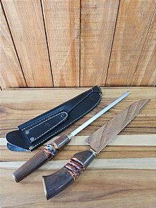 Conjunto Faca e Chaira Premium Aço Cirúrgico Cabo de Madeira Trabalhado SG