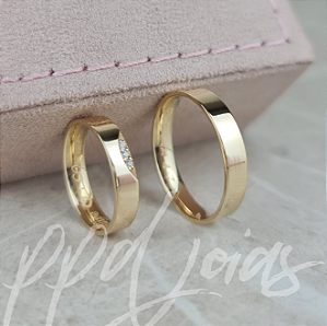 Par de Alianças Croácia (4mm) - Ouro 18k