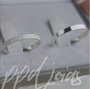 Par de Aliança Delicart (2mm) - Prata 950