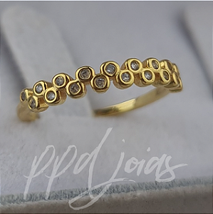 Aparador Comeia - Ouro 18k