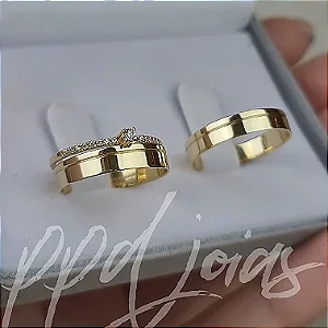 Kit de Alianças Vivar em Ouro 18k (4mm) com friso lateral