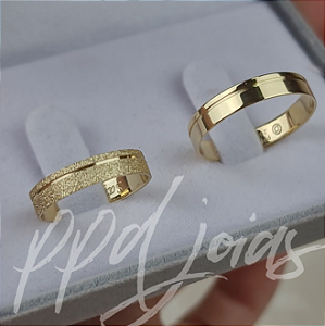 Par de Alianças Vivar (4mm) - Ouro 18k