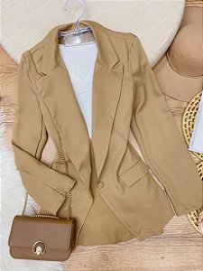 Conjunto Short-Saia e Blazer Cecilia Capuccino