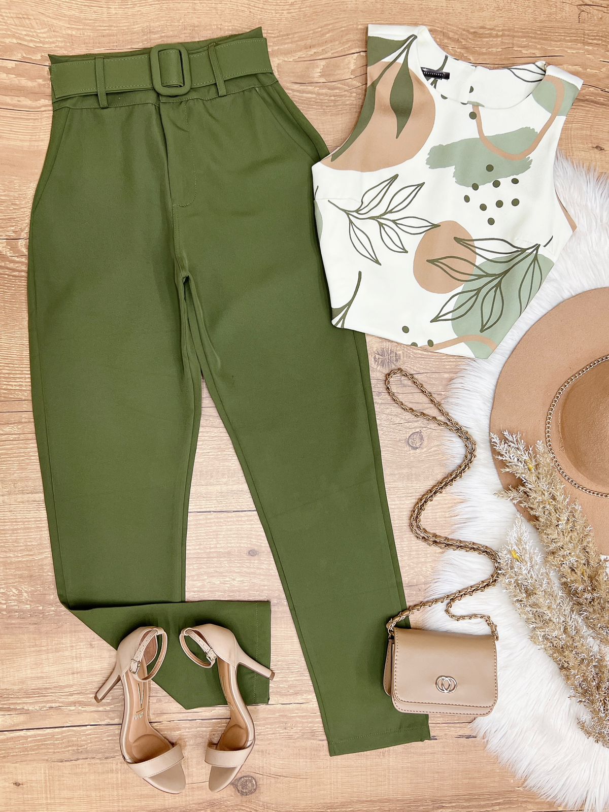 Conjunto Calca e Cropped Sibele Estampado Verde Militar