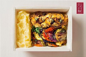 MARMITA PEIXE COM ALCAPARRA