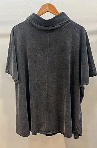 Blusa Zibo Gola Alta Preta Marmo