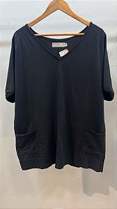 Blusa Matelassê Preta