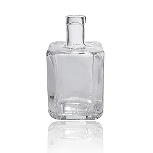 45 UN. GARRAFA TEXAS 700 ML COM ROLHA E LACRE