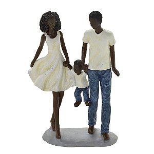 ESCULTURA FAMILIA DECORATIVA NEGRA EM RESINA COM MENINO