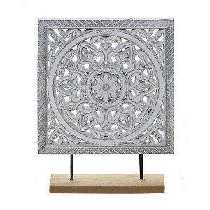 ESCULTURA DECORATIVA MANDALA FLORAL BRANCA COM PEDESTAL