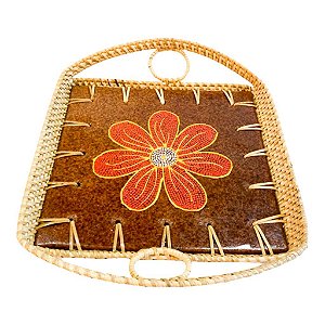 BANDEJA LOMBOK FLORAL RATTAN E CERAMICA ARTESANAL