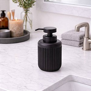 PORTA-SABONETE LIQUIDO EM CIMENTO PRETO MART
