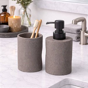 KIT PORTA SABONETE LIQUIDO E COPO EM CIMENTO IRREGULAR CINZA