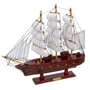 ESCULTURA BARCO MADEIRA ESCURA TECIDO PRETO E BRANCO 35cm