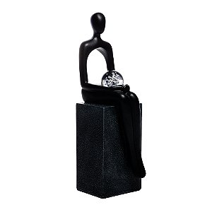 ESCULTURA DECORATIVA DE RESINA PRETA TESOURO 24CM