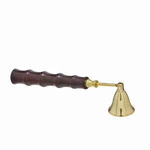 ABAFADOR DE VELA DECORATIVO EM MADEIRA E METAL DOURADO
