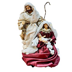 SAGRADA FAMILIA EM TECIDO VINHO CRU E DOURADO- 36cm
