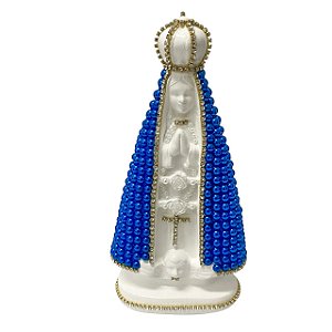ESCULTURA NOSSA SRA APARECIDA BRANCA COM PEROLAS  AZUL 20CM