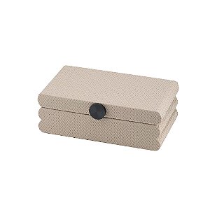 CAIXA DECORATIVA 23X13X8 CM EM COURO SINTETICO CINZA CLARO